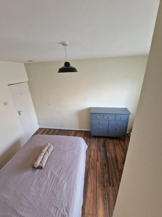 Cozy Room - Only Room London Exterior photo